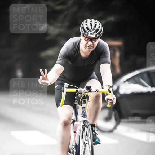 13.09.2026 - Stadtparktriathlon H.Heesch http://msf.ph/oto/10351114 13.09.2026 11:04:29 Radfahren 561, 600 meine-sportfotos.de