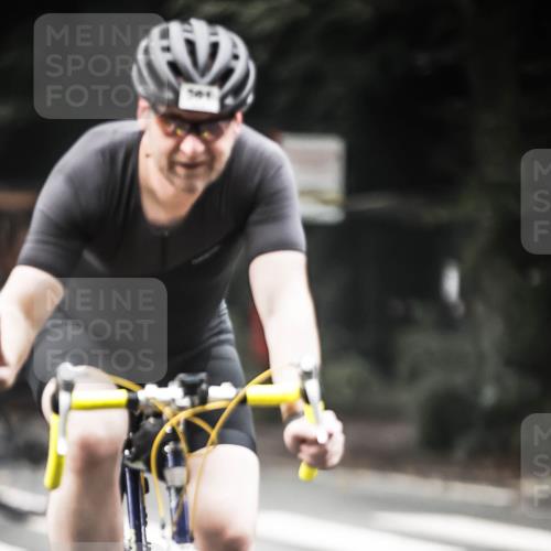 13.09.2026 - Stadtparktriathlon H.Heesch http://msf.ph/oto/10351134 13.09.2026 11:04:30 Radfahren 561, 600 meine-sportfotos.de
