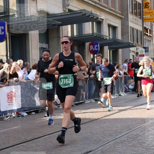 13.09.2026 - 21. swb-Marathon Bremen Strokosch-Dieckow http://msf.ph/oto/10351141 13.09.2026 13:32:01 Ziel 287, 1369, 2292, 2293, 2310, 2910, 3402, 3429, 3441, 3650, 3922, 4057, 4263, 4380, 4471, 4566, 4655, 4835, 5281, 5628, 6258, 6475, 6518, 6593, 6781, 6857, 6875, 6900, 7150, 7173, 7182, 7553, 7572, 7818, 8632, 9040, 9151, 9198, 9283, 9394, 9719, 9779, 13029, 13182, 13208, 13244, 578, 846, 2310, 2934, 3115, 3205, 3239, 3244, 3278, 3946, 3989, 4030, 4164, 4797, 4979, 4998, 5158, 5325, 5363, 5899, 6062, 6100, 6116, 6193, 6213, 6354, 6602, 7242, 7260, 7526 meine-sportfotos.de