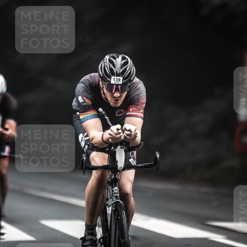 13.09.2026 - Stadtparktriathlon H.Heesch http://msf.ph/oto/10351161 13.09.2026 09:24:32 Radfahren 98, 139, 152, 166, 173, 207 meine-sportfotos.de