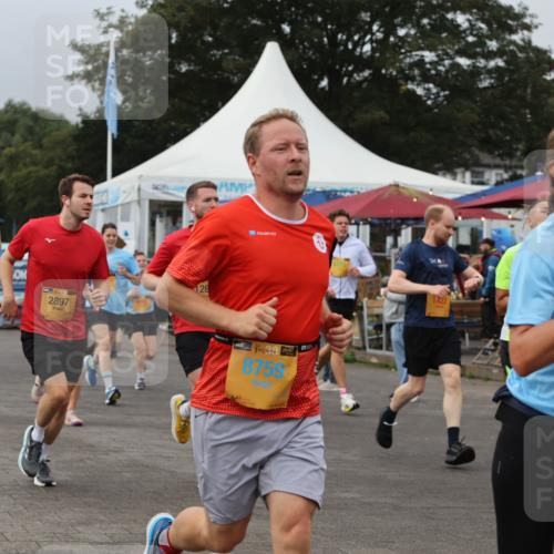 13.09.2026 - Kiel Lauf Andreas Tolksdorf http://msf.ph/oto/10351167 13.09.2026 09:55:48 Kiellinie 8242, 2897, 38, 8759, 1422 meine-sportfotos.de