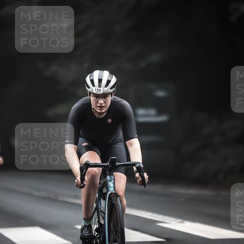 13.09.2026 - Stadtparktriathlon H.Heesch http://msf.ph/oto/10351233 13.09.2026 09:24:49 Radfahren 159, 196 meine-sportfotos.de