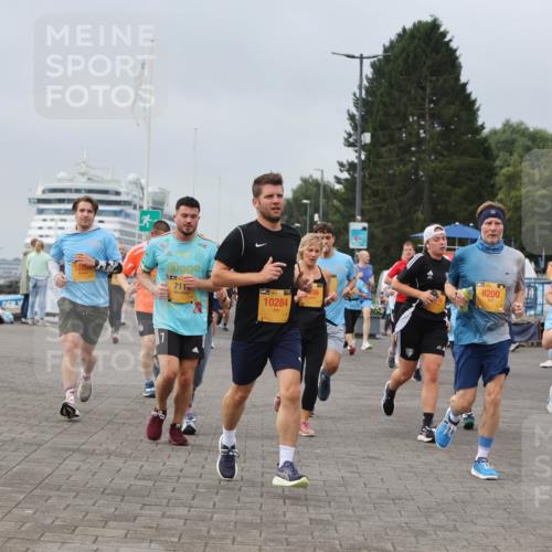 13.09.2026 - Kiel Lauf Andreas Tolksdorf http://msf.ph/oto/10351234 13.09.2026 09:55:51 Kiellinie 711, 10284, 86, 1, 39, 8200, 5679 meine-sportfotos.de