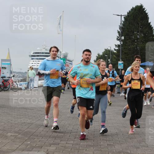 13.09.2026 - Kiel Lauf Andreas Tolksdorf http://msf.ph/oto/10351271 13.09.2026 09:55:52 Kiellinie 2207, 7113, 6133, 4586, 10284 meine-sportfotos.de