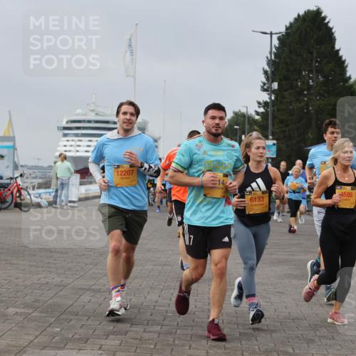 13.09.2026 - Kiel Lauf Andreas Tolksdorf http://msf.ph/oto/10351280 13.09.2026 09:55:53 Kiellinie 38, 12207, 38, 14, 39, 6133, 39, 4586, 17, 8187, 180 meine-sportfotos.de