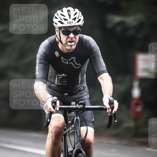 13.09.2026 - Stadtparktriathlon H.Heesch http://msf.ph/oto/10351301 13.09.2026 11:04:58 Radfahren 658, 664 meine-sportfotos.de