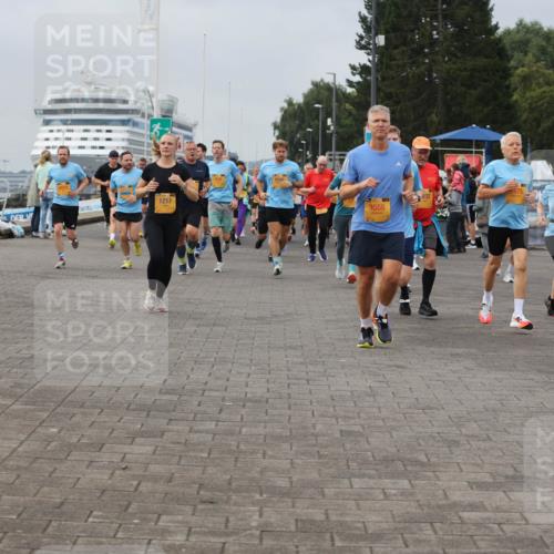 13.09.2026 - Kiel Lauf Andreas Tolksdorf http://msf.ph/oto/10351305 13.09.2026 09:55:56 Kiellinie 1217, 3566, 1675, 2525 meine-sportfotos.de