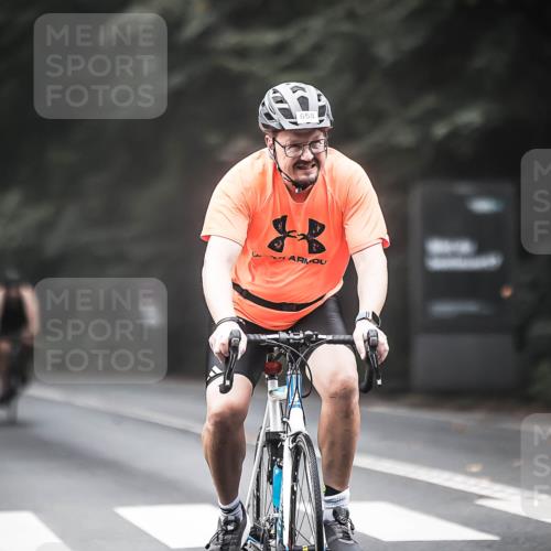 13.09.2026 - Stadtparktriathlon H.Heesch http://msf.ph/oto/10351312 13.09.2026 11:05:03 Radfahren 488, 528, 619, 658, 664 meine-sportfotos.de