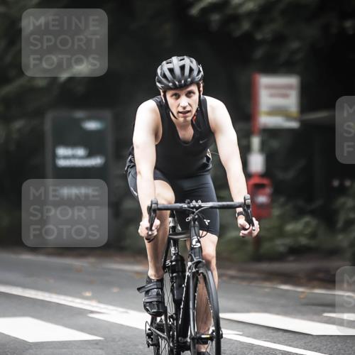 13.09.2026 - Stadtparktriathlon H.Heesch http://msf.ph/oto/10351378 13.09.2026 11:05:07 Radfahren 488, 508, 528, 603, 619, 655, 658 meine-sportfotos.de