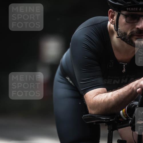 13.09.2026 - Stadtparktriathlon H.Heesch http://msf.ph/oto/10351383 13.09.2026 09:25:12 Radfahren 113, 126, 131, 145 meine-sportfotos.de