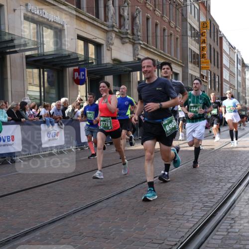13.09.2026 - 21. swb-Marathon Bremen Strokosch-Dieckow http://msf.ph/oto/10351420 13.09.2026 13:32:08 Ziel 287, 1369, 1687, 2292, 2293, 2910, 2992, 3354, 3402, 3429, 3441, 3650, 3878, 3922, 4057, 4263, 4323, 4380, 4471, 4655, 4835, 5281, 6258, 6475, 6518, 6593, 6760, 6781, 6857, 6875, 6900, 7150, 7173, 7553, 7572, 7990, 8632, 8957, 9040, 9151, 9175, 9198, 9283, 9719, 9779, 13029, 13182, 13208, 13244, 578, 846, 2310, 2934, 3205, 3278, 3946, 4030, 4566, 4797, 4979, 4998, 5158, 5325, 5628, 6116, 6354, 7182, 7242, 7526, 7818, 9394 meine-sportfotos.de