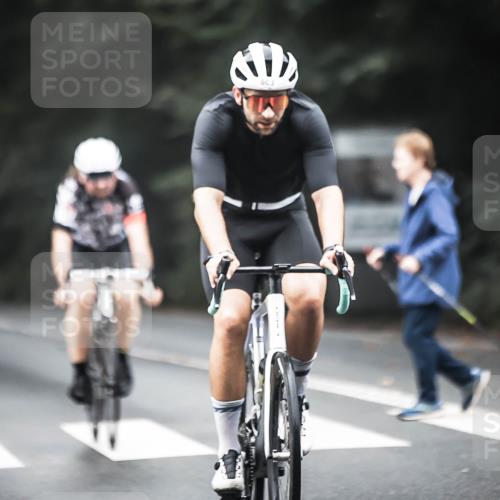 13.09.2026 - Stadtparktriathlon H.Heesch http://msf.ph/oto/10351428 13.09.2026 11:05:11 Radfahren 488, 508, 528, 603, 619, 655, 702 meine-sportfotos.de