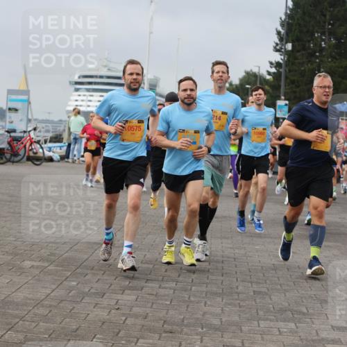 13.09.2026 - Kiel Lauf Andreas Tolksdorf http://msf.ph/oto/10351429 13.09.2026 09:56:00 Kiellinie 1939, 0575, 39, 214, 10960, 6940 meine-sportfotos.de