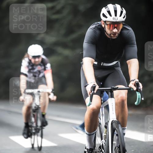 13.09.2026 - Stadtparktriathlon H.Heesch http://msf.ph/oto/10351438 13.09.2026 11:05:11 Radfahren 488, 508, 528, 603, 619, 655, 702 meine-sportfotos.de