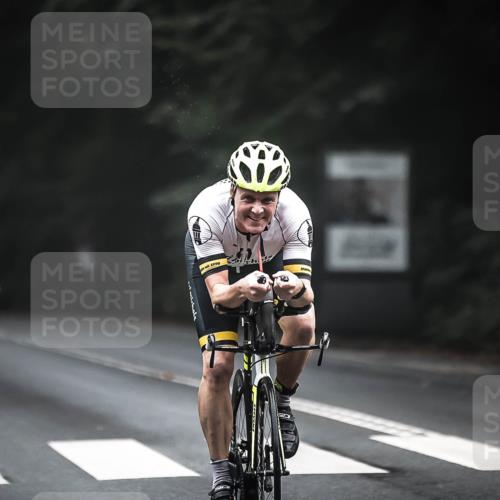 13.09.2026 - Stadtparktriathlon H.Heesch http://msf.ph/oto/10351442 13.09.2026 09:25:24 Radfahren 91, 134, 148 meine-sportfotos.de