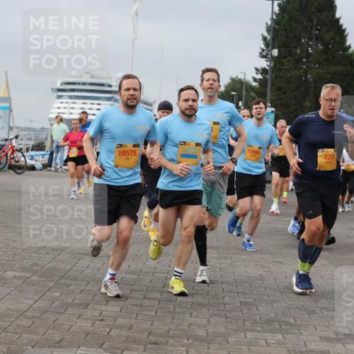 13.09.2026 - Kiel Lauf Andreas Tolksdorf http://msf.ph/oto/10351445 13.09.2026 09:56:00 Kiellinie 10575, 10960, 1119, 427, 6940 meine-sportfotos.de