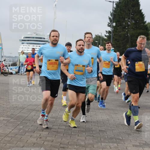 13.09.2026 - Kiel Lauf Andreas Tolksdorf http://msf.ph/oto/10351454 13.09.2026 09:56:00 Kiellinie 10575, 10960, 38, 427, 6940 meine-sportfotos.de