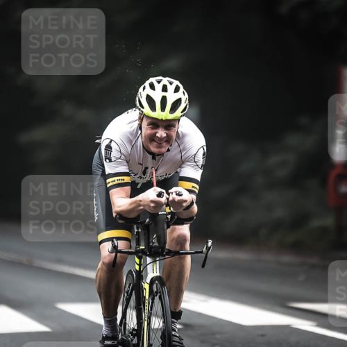 13.09.2026 - Stadtparktriathlon H.Heesch http://msf.ph/oto/10351457 13.09.2026 09:25:24 Radfahren 91, 134, 148 meine-sportfotos.de