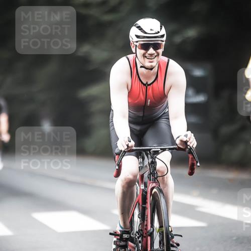 13.09.2026 - Stadtparktriathlon H.Heesch http://msf.ph/oto/10351483 13.09.2026 11:05:18 Radfahren 483, 508, 560, 595, 597, 598, 702 meine-sportfotos.de