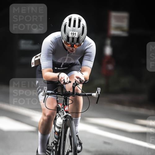 13.09.2026 - Stadtparktriathlon H.Heesch http://msf.ph/oto/10351523 13.09.2026 09:25:45 Radfahren 86, 191, 199 meine-sportfotos.de