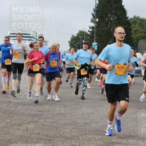 13.09.2026 - Kiel Lauf Andreas Tolksdorf http://msf.ph/oto/10351543 13.09.2026 09:56:03 Kiellinie 7379, 4877, 9481, 5850, 2538, 6637 meine-sportfotos.de