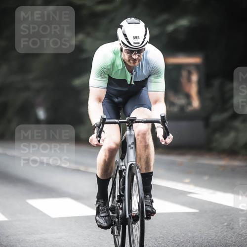 13.09.2026 - Stadtparktriathlon H.Heesch http://msf.ph/oto/10351547 13.09.2026 11:05:24 Radfahren 361, 483, 523, 560, 595, 597, 598, 635, 644 meine-sportfotos.de