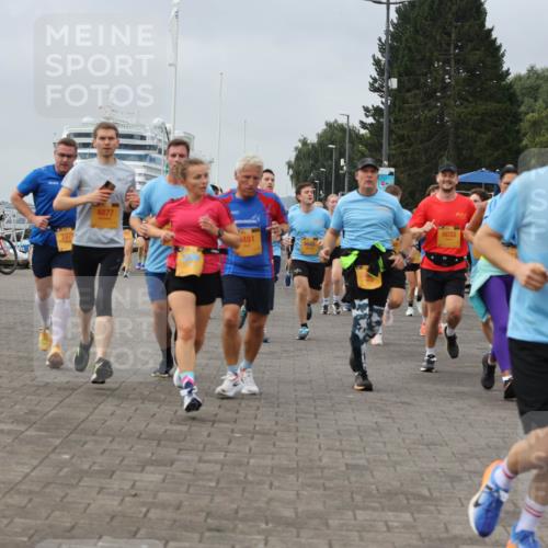 13.09.2026 - Kiel Lauf Andreas Tolksdorf http://msf.ph/oto/10351550 13.09.2026 09:56:03 Kiellinie 7379, 4877, 1481, 6645, 6033, 2538, 5850 meine-sportfotos.de