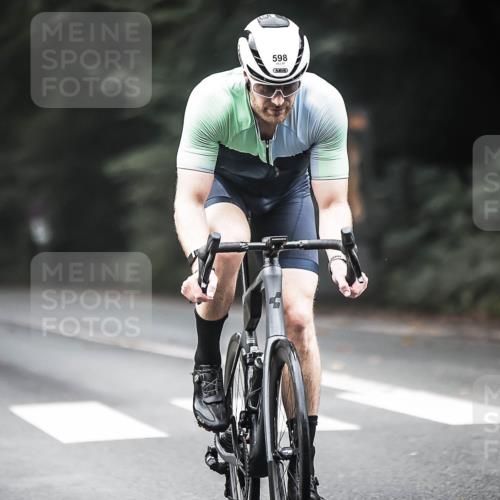 13.09.2026 - Stadtparktriathlon H.Heesch http://msf.ph/oto/10351553 13.09.2026 11:05:24 Radfahren 361, 483, 523, 560, 595, 597, 598, 635, 644 meine-sportfotos.de