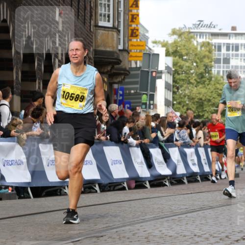 13.09.2026 - 21. swb-Marathon Bremen Strokosch-Dieckow http://msf.ph/oto/10351560 13.09.2026 10:54:54 Ziel 10067, 10146, 10410, 10608, 10631, 10704, 10765, 10884, 11039, 11040, 11174, 11389, 11593, 11874, 12038, 12265, 12328, 12467, 12519, 13526, 10555, 10646, 11001, 11620, 11860, 11889, 11908, 11976, 12313 meine-sportfotos.de