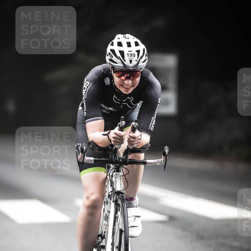 13.09.2026 - Stadtparktriathlon H.Heesch http://msf.ph/oto/10351589 13.09.2026 09:25:49 Radfahren 86, 191, 199, 206 meine-sportfotos.de