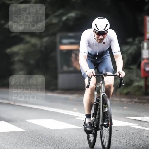 13.09.2026 - Stadtparktriathlon H.Heesch http://msf.ph/oto/10351595 13.09.2026 11:05:29 Radfahren 361, 523, 598, 635, 644 meine-sportfotos.de