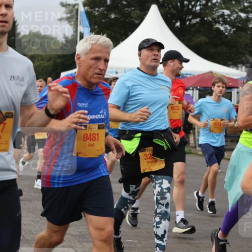 13.09.2026 - Kiel Lauf Andreas Tolksdorf http://msf.ph/oto/10351630 13.09.2026 09:56:06 Kiellinie 5, 39, 9481, 32, 6033, 7615 meine-sportfotos.de