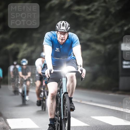 13.09.2026 - Stadtparktriathlon H.Heesch http://msf.ph/oto/10351633 13.09.2026 11:05:36 Radfahren 370, 499, 505, 541, 554, 635, 644 meine-sportfotos.de