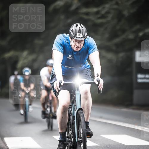 13.09.2026 - Stadtparktriathlon H.Heesch http://msf.ph/oto/10351642 13.09.2026 11:05:36 Radfahren 370, 499, 505, 541, 554, 635, 644 meine-sportfotos.de