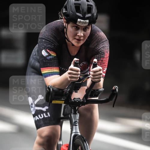 13.09.2026 - Stadtparktriathlon H.Heesch http://msf.ph/oto/10351655 13.09.2026 09:25:53 Radfahren 86, 144, 199, 206 meine-sportfotos.de