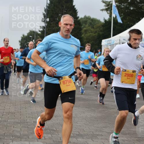 13.09.2026 - Kiel Lauf Andreas Tolksdorf http://msf.ph/oto/10351664 13.09.2026 09:56:09 Kiellinie 12415, 8955, 38, 8750, 14513, 38, 2800, 38, 2702, 8445 meine-sportfotos.de