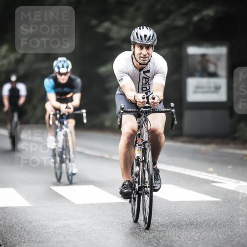 13.09.2026 - Stadtparktriathlon H.Heesch http://msf.ph/oto/10351673 13.09.2026 11:05:37 Radfahren 370, 499, 505, 541, 554, 556 meine-sportfotos.de