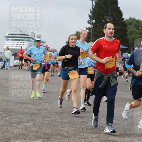 13.09.2026 - Kiel Lauf Andreas Tolksdorf http://msf.ph/oto/10351718 13.09.2026 09:56:11 Kiellinie 7807, 12415, 39, 955, 38, 4331, 1275, 2844 meine-sportfotos.de