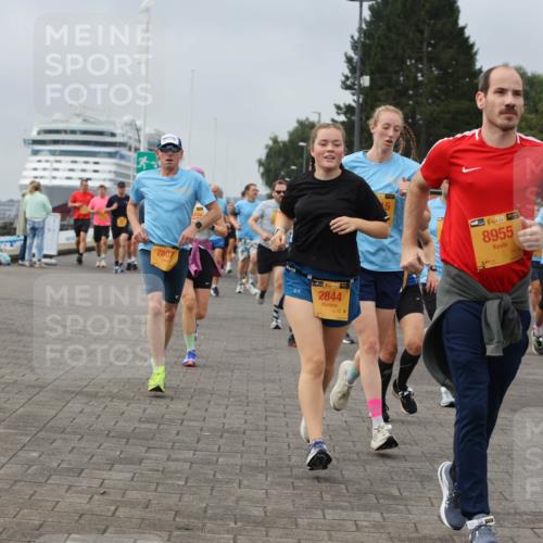 13.09.2026 - Kiel Lauf Andreas Tolksdorf http://msf.ph/oto/10351737 13.09.2026 09:56:11 Kiellinie 7807, 39, 2844, 38, 8955, 4, 38, 4331 meine-sportfotos.de