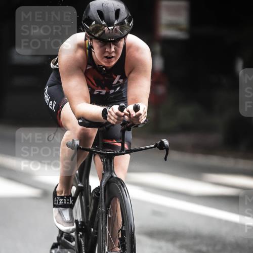 13.09.2026 - Stadtparktriathlon H.Heesch http://msf.ph/oto/10351744 13.09.2026 09:26:11 Radfahren 175, 185 meine-sportfotos.de