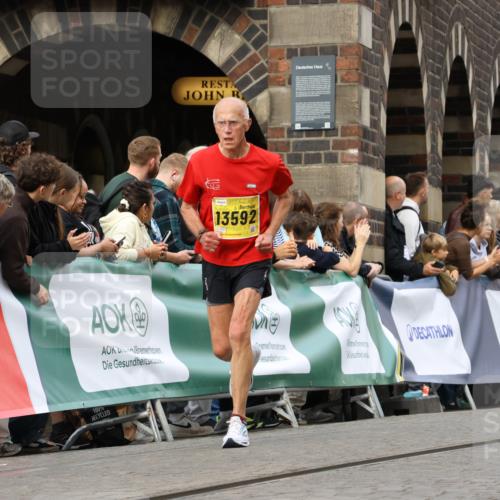 13.09.2026 - 21. swb-Marathon Bremen Strokosch-Dieckow http://msf.ph/oto/10351761 13.09.2026 10:55:02 Ziel 10589, 10608, 10704, 11040, 11174, 11389, 11569, 11874, 12038, 12519, 12800, 13526, 10555, 11001, 11014, 11466, 11631, 11908, 11910, 12201, 12549 meine-sportfotos.de
