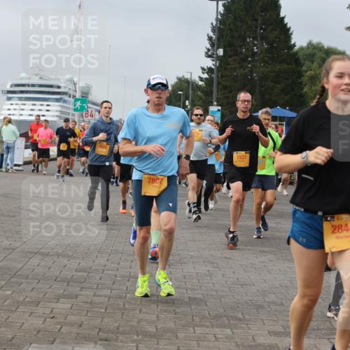 13.09.2026 - Kiel Lauf Andreas Tolksdorf http://msf.ph/oto/10351765 13.09.2026 09:56:12 Kiellinie 84, 7872, 7807, 616, 7537, 39, 2844, 12415, 04 meine-sportfotos.de