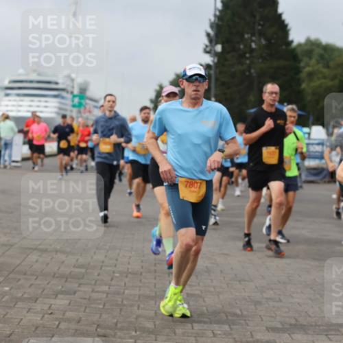 13.09.2026 - Kiel Lauf Andreas Tolksdorf http://msf.ph/oto/10351777 13.09.2026 09:56:12 Kiellinie 7807, 28 meine-sportfotos.de