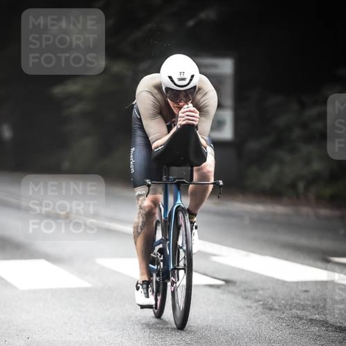 13.09.2026 - Stadtparktriathlon H.Heesch http://msf.ph/oto/10351781 13.09.2026 09:26:19 Radfahren 77, 185, 187, 200 meine-sportfotos.de
