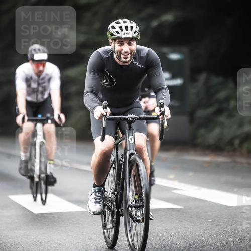 13.09.2026 - Stadtparktriathlon H.Heesch http://msf.ph/oto/10351806 13.09.2026 11:05:48 Radfahren 370, 496, 503, 512, 514, 522, 556, 602, 630, 633, 668 meine-sportfotos.de