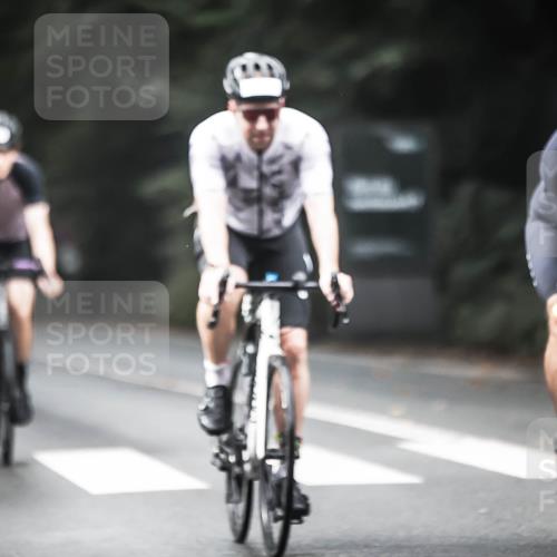 13.09.2026 - Stadtparktriathlon H.Heesch http://msf.ph/oto/10351819 13.09.2026 11:05:49 Radfahren 496, 503, 512, 514, 522, 556, 602, 630, 633, 668 meine-sportfotos.de