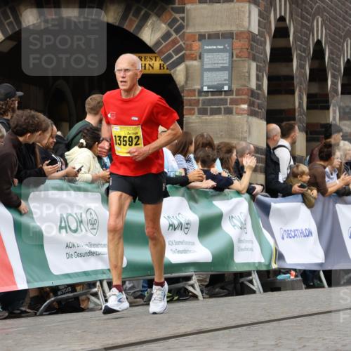 13.09.2026 - 21. swb-Marathon Bremen Strokosch-Dieckow http://msf.ph/oto/10351821 13.09.2026 10:55:02 Ziel 10589, 10608, 10704, 11040, 11174, 11389, 11569, 11874, 12038, 12519, 12800, 13526, 10555, 11001, 11014, 11466, 11631, 11908, 11910, 12201, 12549 meine-sportfotos.de