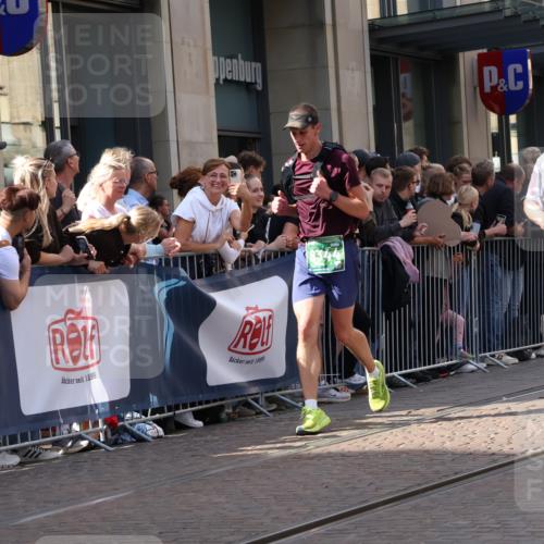 13.09.2026 - 21. swb-Marathon Bremen Strokosch-Dieckow http://msf.ph/oto/10351835 13.09.2026 13:32:19 Ziel 1437, 1687, 2292, 2293, 2611, 2992, 3354, 3429, 3878, 3895, 4263, 4323, 4380, 4862, 5009, 5281, 5398, 5581, 5657, 6518, 6583, 6593, 6718, 6760, 6781, 6900, 7016, 7173, 7466, 7758, 7990, 8344, 8367, 8506, 8957, 9040, 9151, 9175, 9719, 13208, 13232, 287, 1369, 2310, 2910, 2934, 3402, 3441, 3650, 3922, 3946, 4057, 4471, 4566, 4655, 4797, 4835, 4979, 5628, 6116, 6258, 6475, 7182, 7526, 7818, 9394, 13182 meine-sportfotos.de