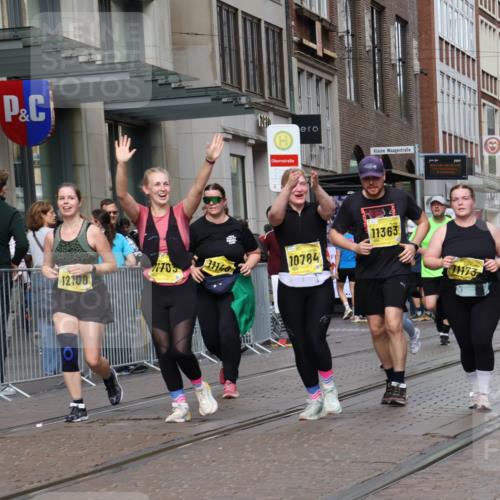 13.09.2026 - 21. swb-Marathon Bremen Strokosch-Dieckow http://msf.ph/oto/10351872 13.09.2026 11:14:09 Ziel 10303, 10395, 10396, 10402, 10586, 10722, 10784, 10854, 11041, 11140, 11173, 11363, 11408, 11703, 11864, 12100, 12112, 12431, 10491, 10799, 10880, 11027, 11233, 11535, 11902 meine-sportfotos.de