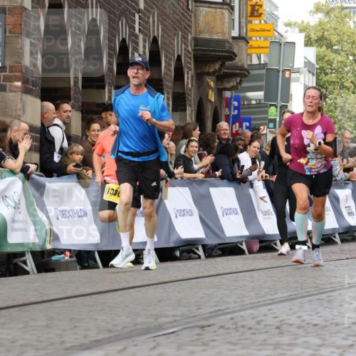 13.09.2026 - 21. swb-Marathon Bremen Strokosch-Dieckow http://msf.ph/oto/10351874 13.09.2026 10:55:04 Ziel 10589, 10608, 10704, 11040, 11174, 11389, 11569, 11874, 12038, 12519, 12800, 13526, 13592, 10555, 11001, 11014, 11466, 11631, 11910, 12201, 12549 meine-sportfotos.de